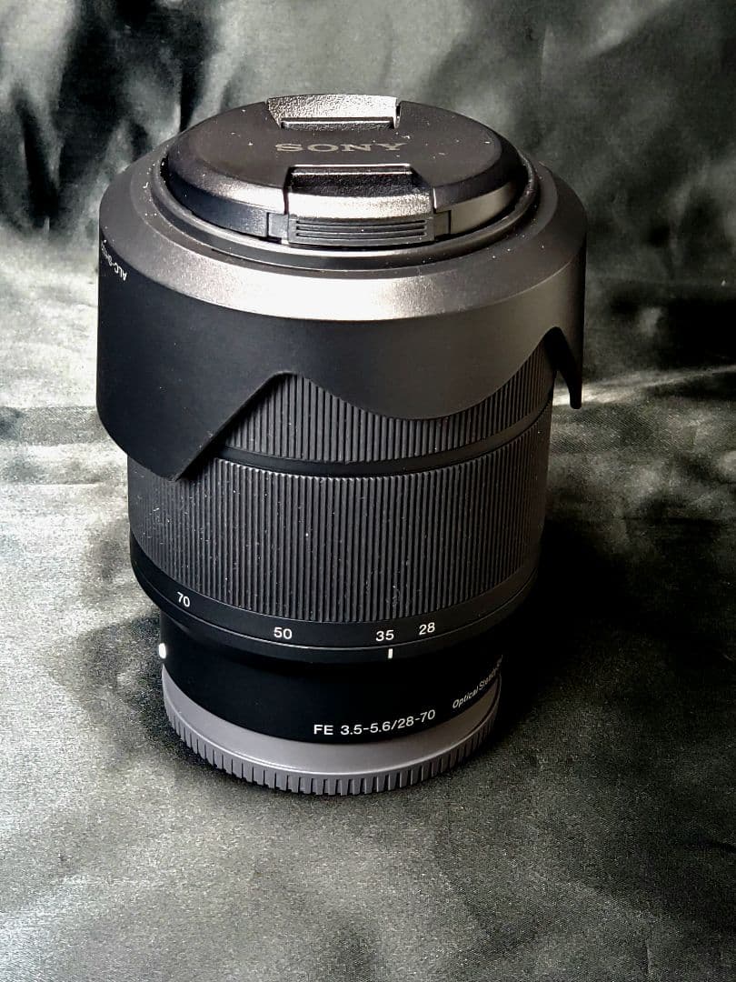 新同様Sony　FE3.5-5.6/25-70 OSS フルサイズ用ズームレンズ