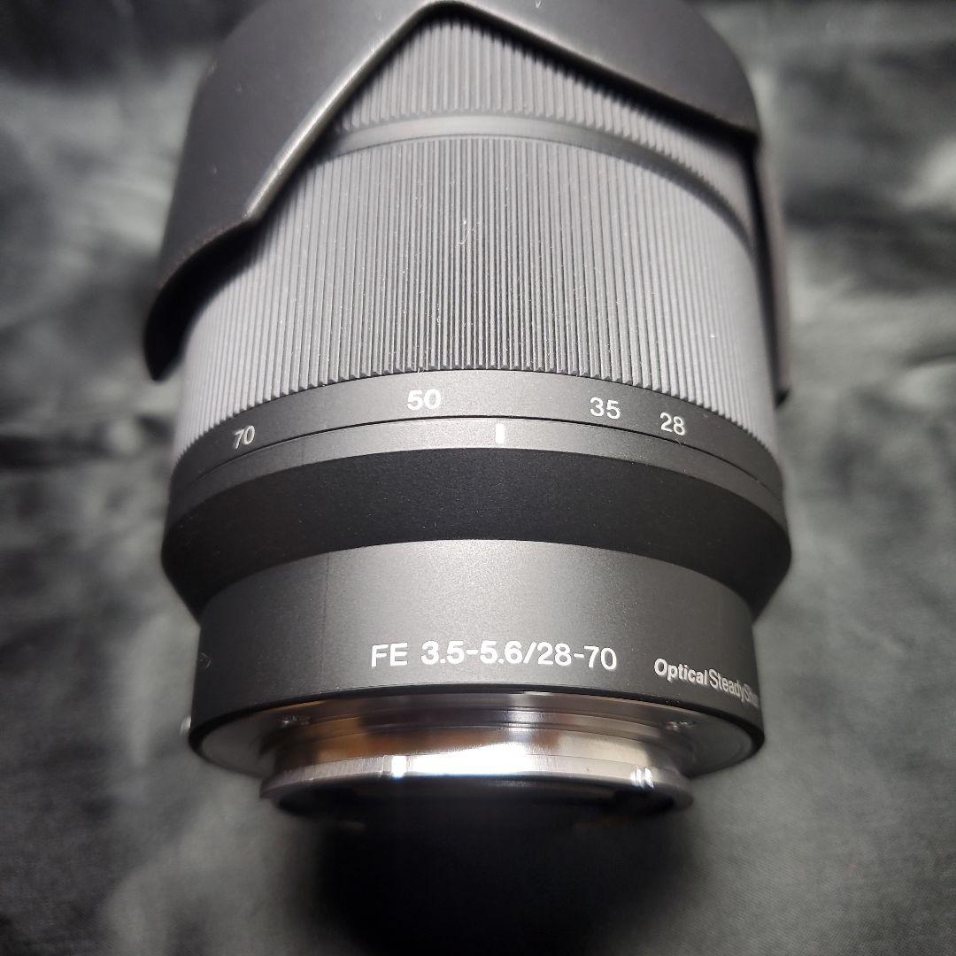 新同様Sony　FE3.5-5.6/25-70 OSS フルサイズ用ズームレンズ