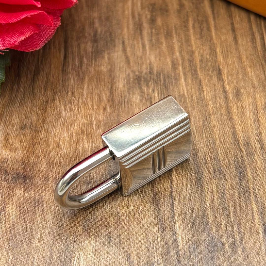 ⛄極美品⛄エルメス カデナ パドロック南京錠 鍵 no.68 シルバー#650