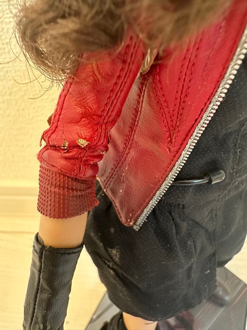 ホットトイズ　スカーレット•ウィッチ　エイジ•オブ•ウルトロン