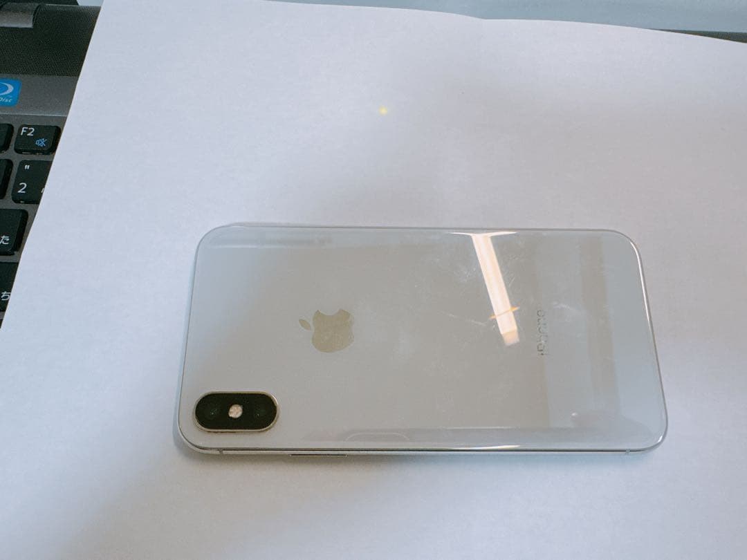 Apple iPhone X 本体 シルバー 64gb