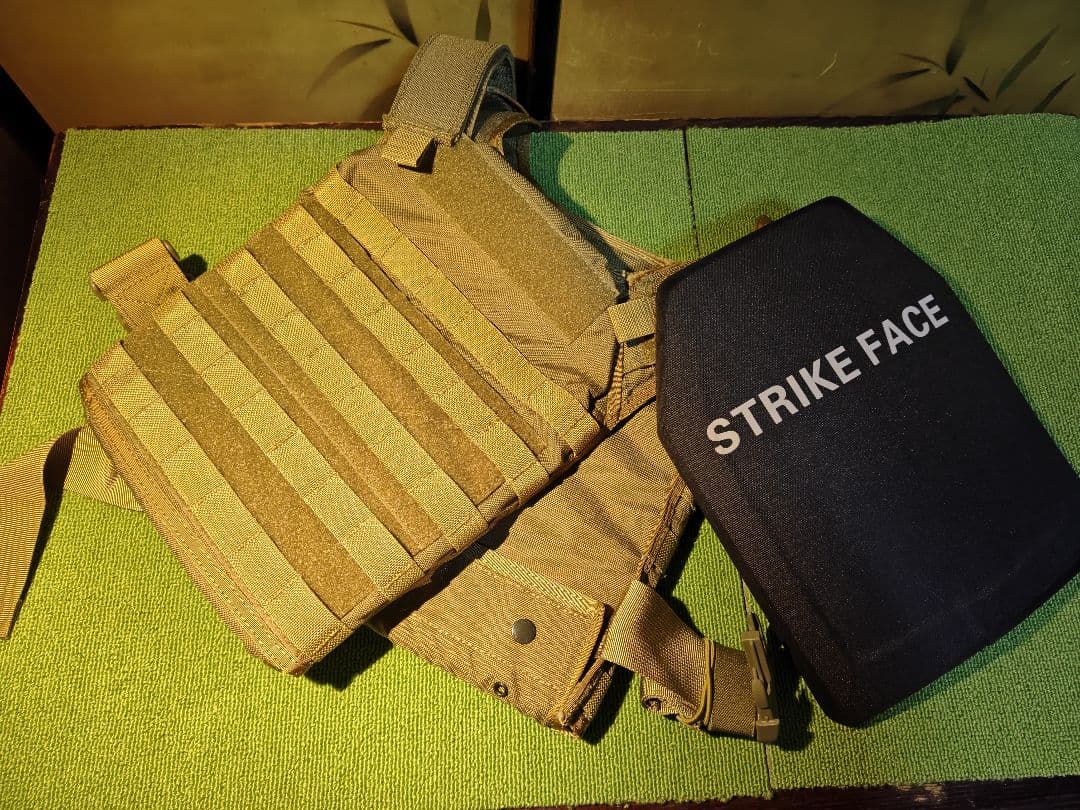 FLYYE Fast Attack プレートキャリア 実物防弾プレート入り
