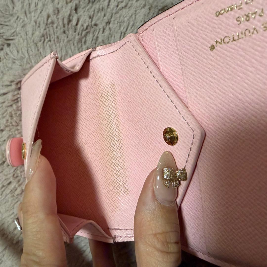 【本日限定価格】Louis Vuitton ルイヴィトン チャーム付き 財布