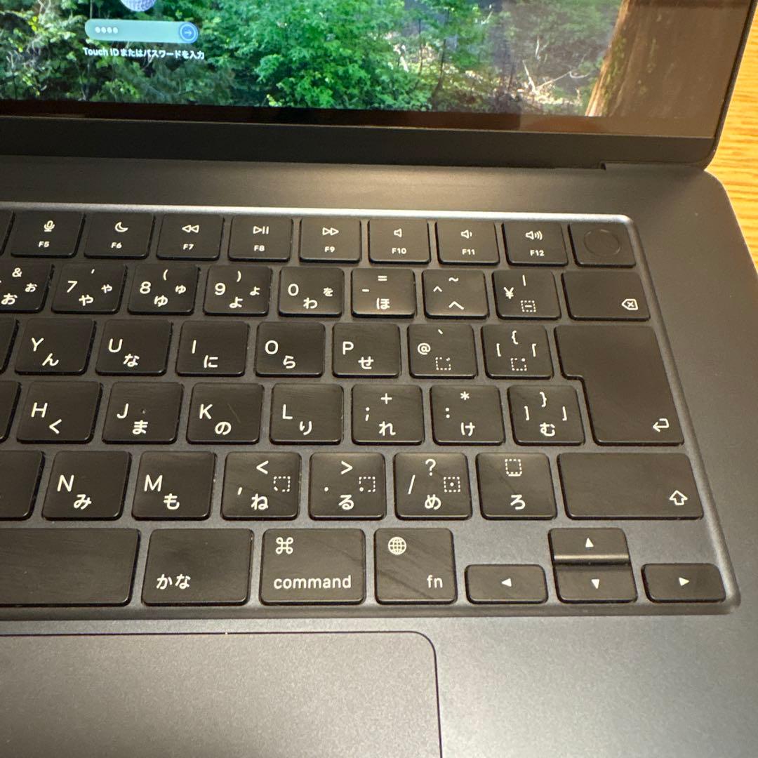 Apple M2チップ搭載 MacBook Air 15インチ 2023年