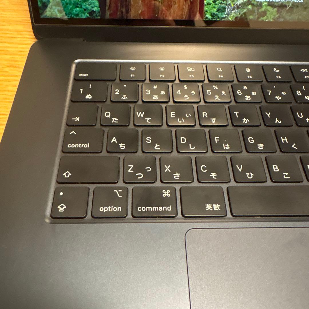 Apple M2チップ搭載 MacBook Air 15インチ 2023年