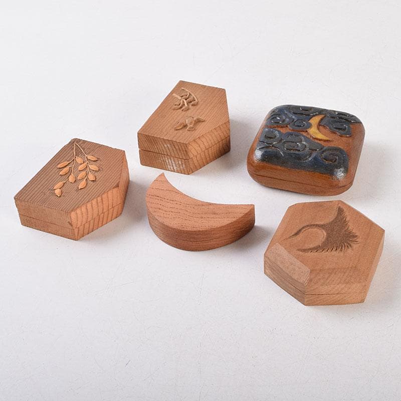 茶道具　木彫　月形香合　稲香合など　５点まとめて　V　R9255