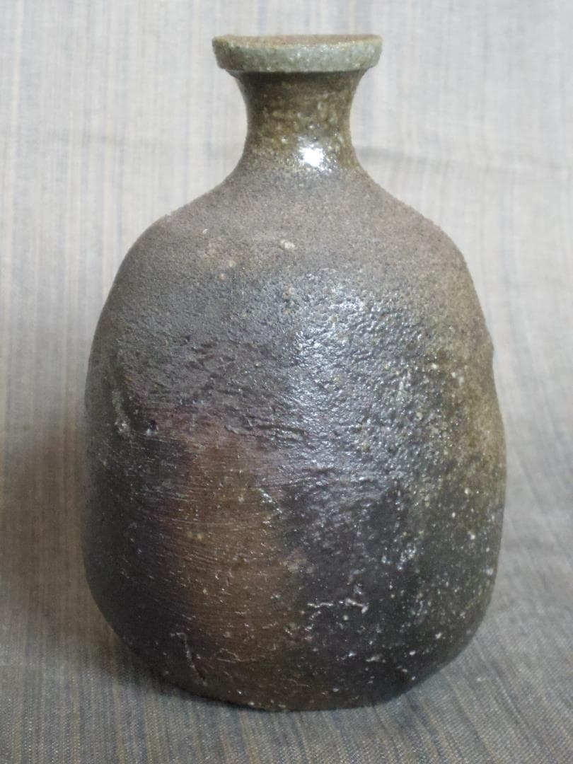未使用★大森礼二★備前≪窯変黒≫徳利★胡麻★初窯
