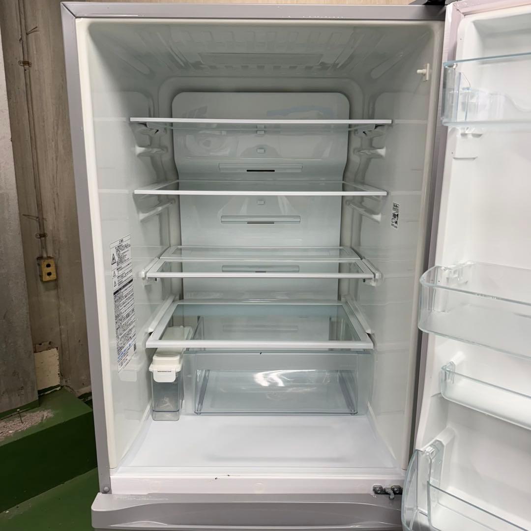 230 東芝 大型冷蔵庫 400L強 右開き 自動製氷 5ドア シルバーカラー