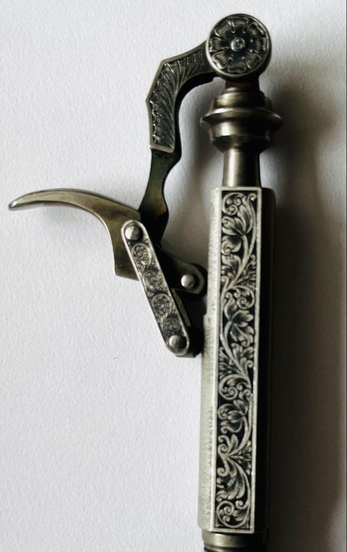 中山英俊 ライド・ザ・ウイング／竹内重利彫金