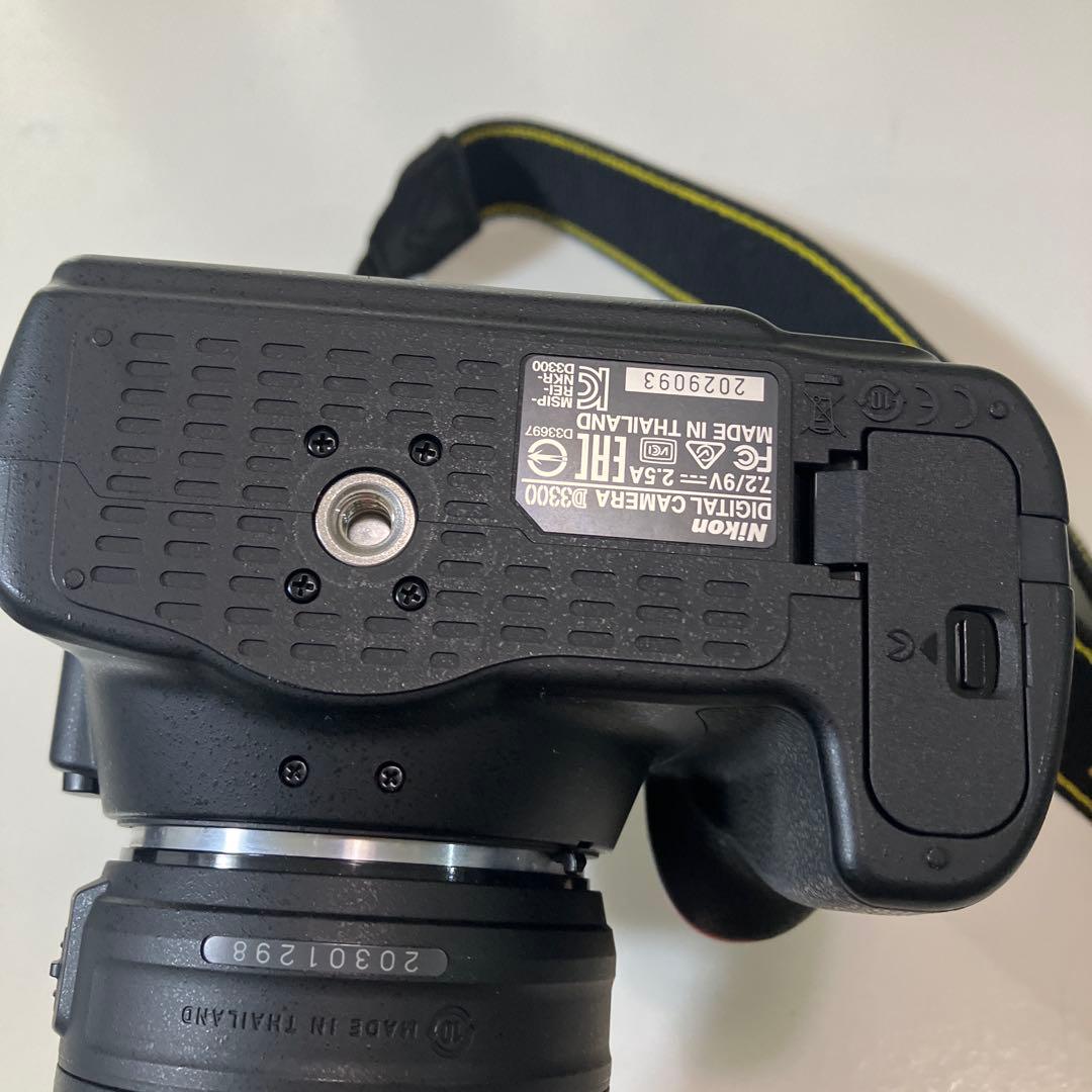 Nikon D3300ダブルズームキット一眼レフ　三脚　ワイヤレスアダプターあり