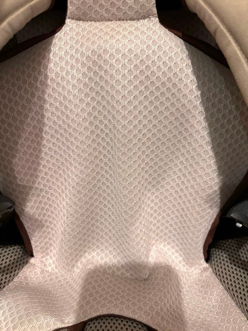 エールべべ クルットR ウィ2 クレアベージュ（アカチャンホンポ限定）