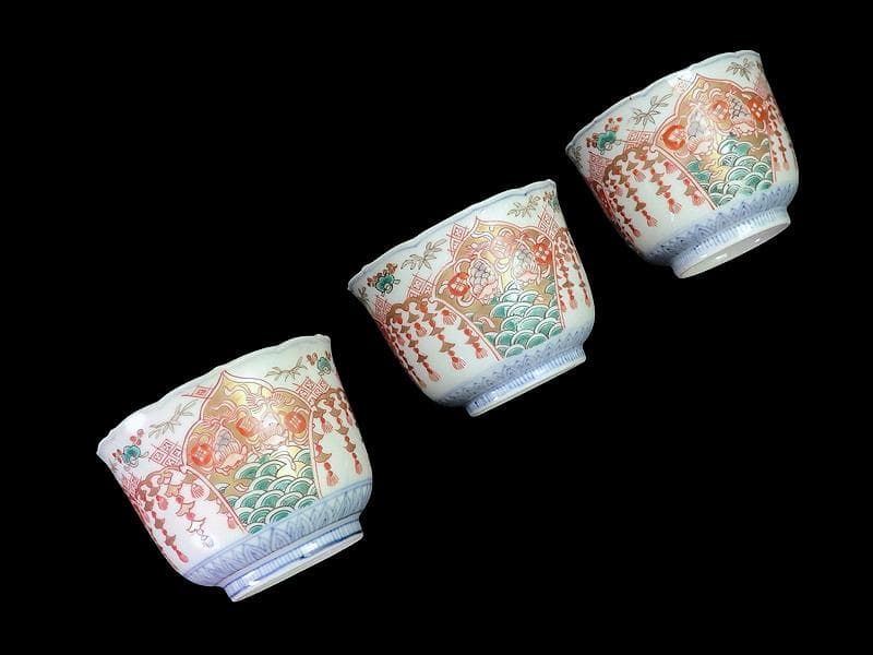 古伊万里　瓔珞紋に松竹梅　獅子に青海波の図　向付　３客　E766AS-fbtr