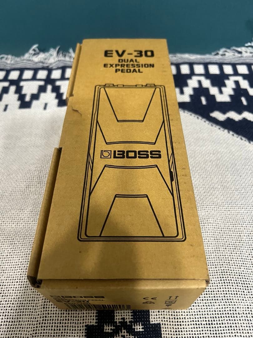 BOSS EV-30 エクスプレッションペダル