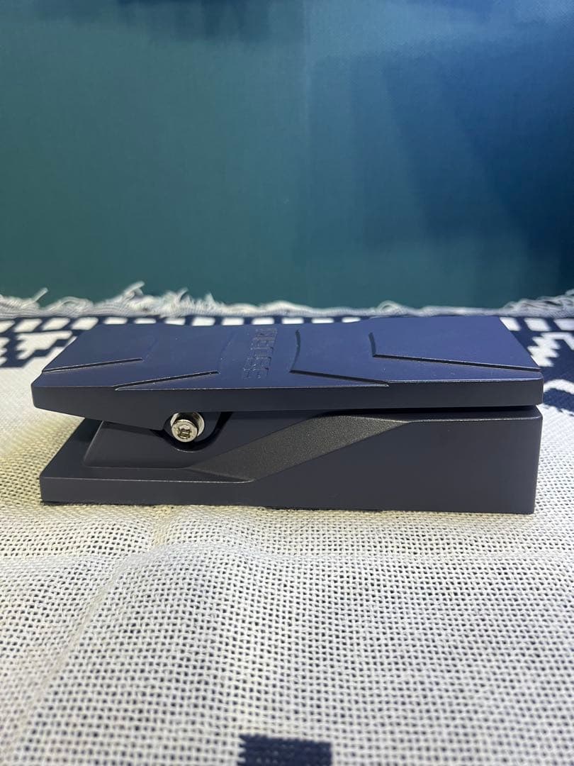 BOSS EV-30 エクスプレッションペダル