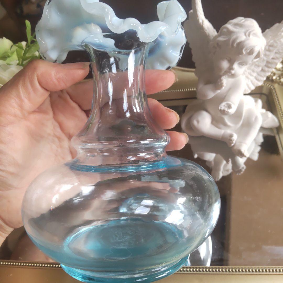 【お値下げ】フェントン　ラッフル花瓶　フリル　オパールセント　ヴィンテージ