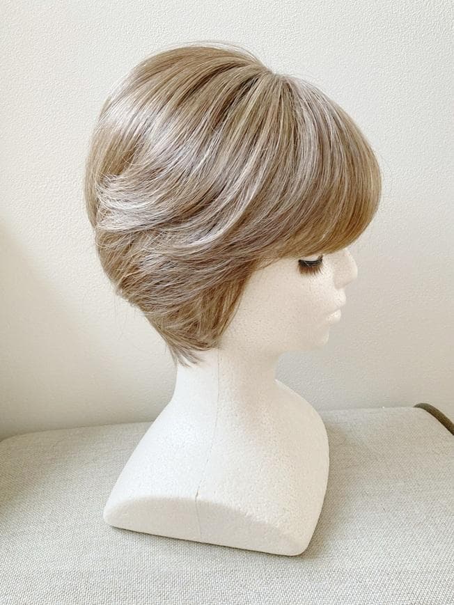 銀座サロン　KAZUE WIG　フェミニンショート　人毛MIX　マルチブラウン