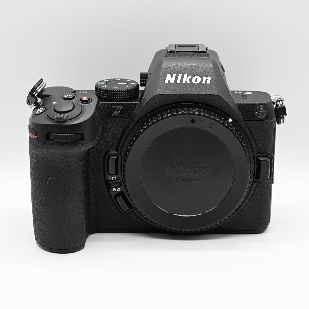 【極上品】Nikon Z5II ボディ