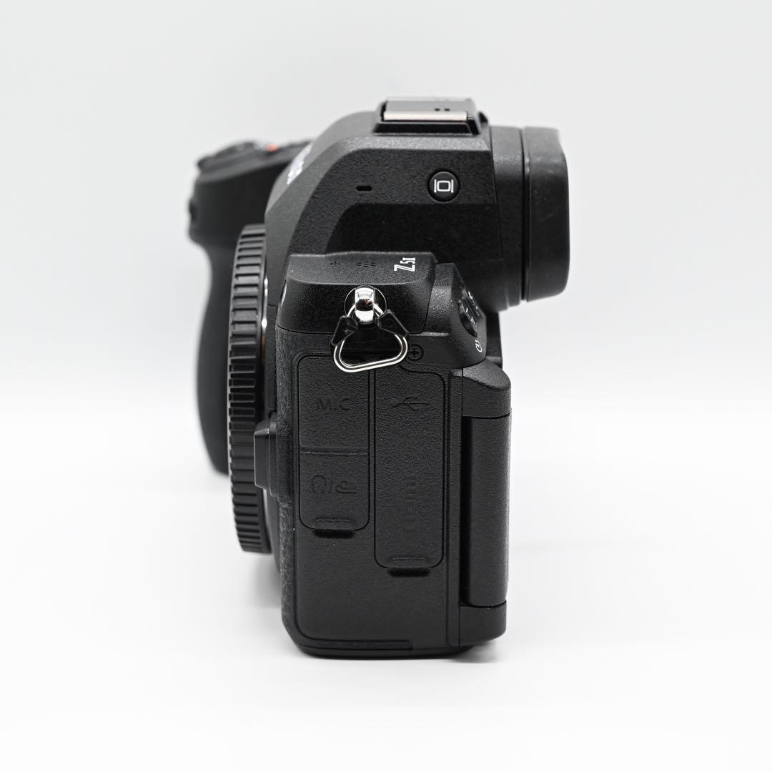 【極上品】Nikon Z5II ボディ