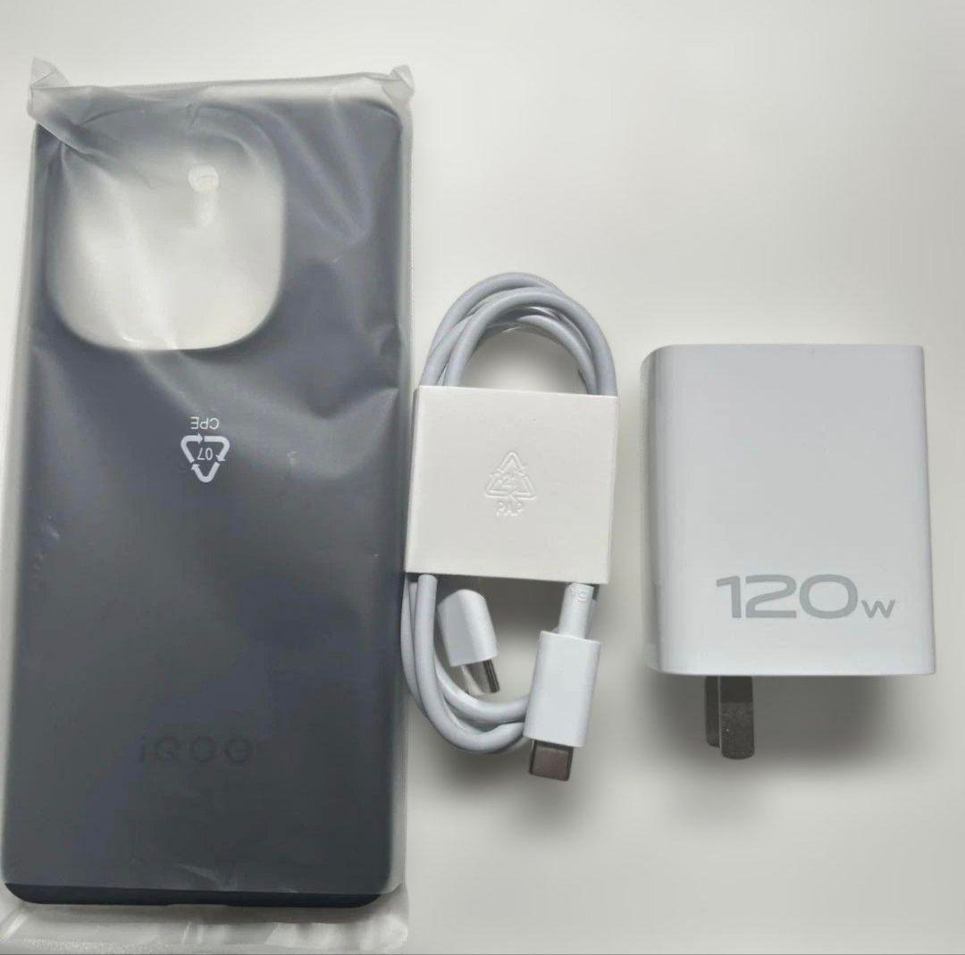 スマートフォン本体 iQOO Z10 TURBO PRO 12/256GB