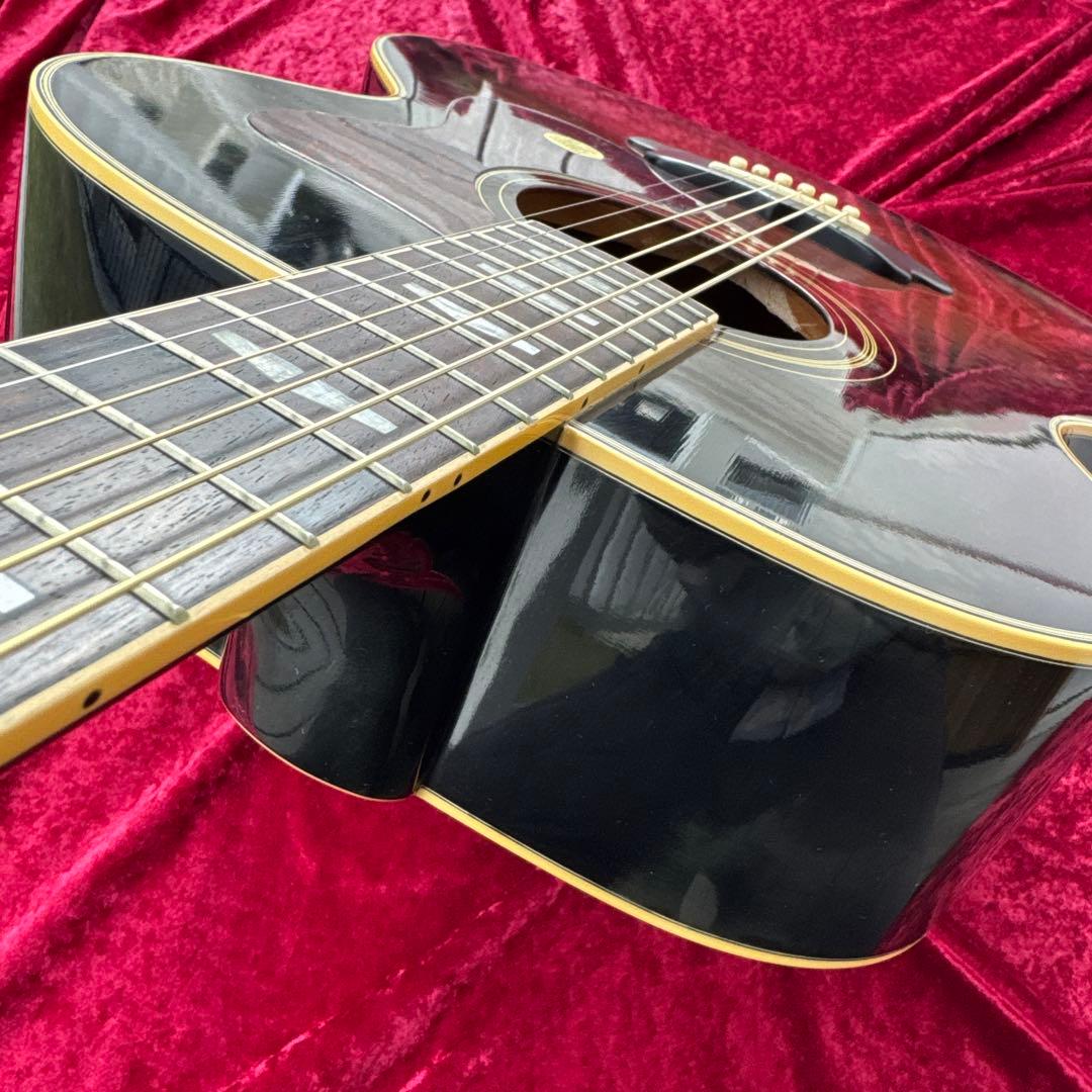 新品現交換済み YAMAHA CJ-12 ジャンボタイプ アコースティックギター