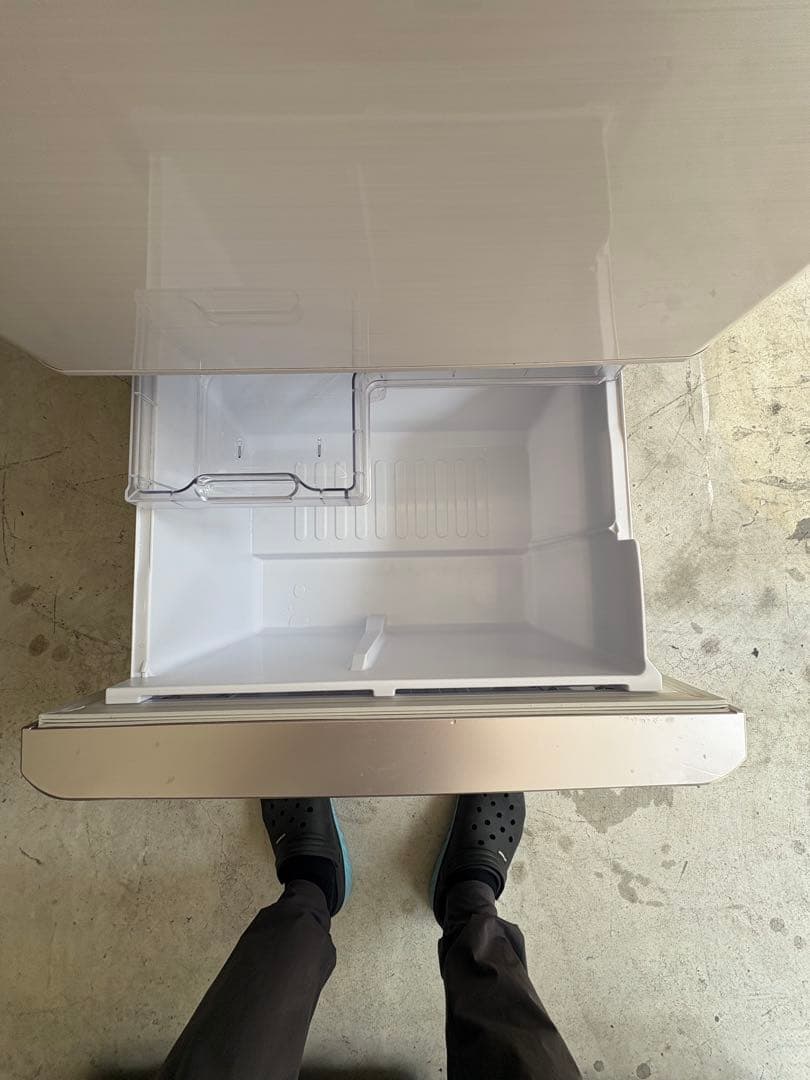 大阪近郊/配送設置まで対応/SHARP350L冷蔵庫