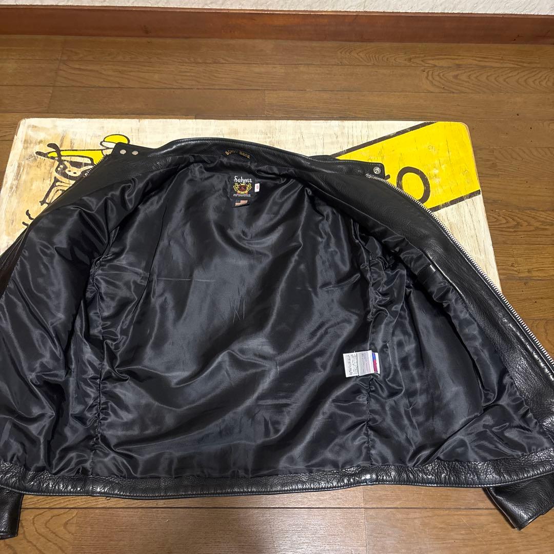 超美品‼️最新型schott541XX 42インチ