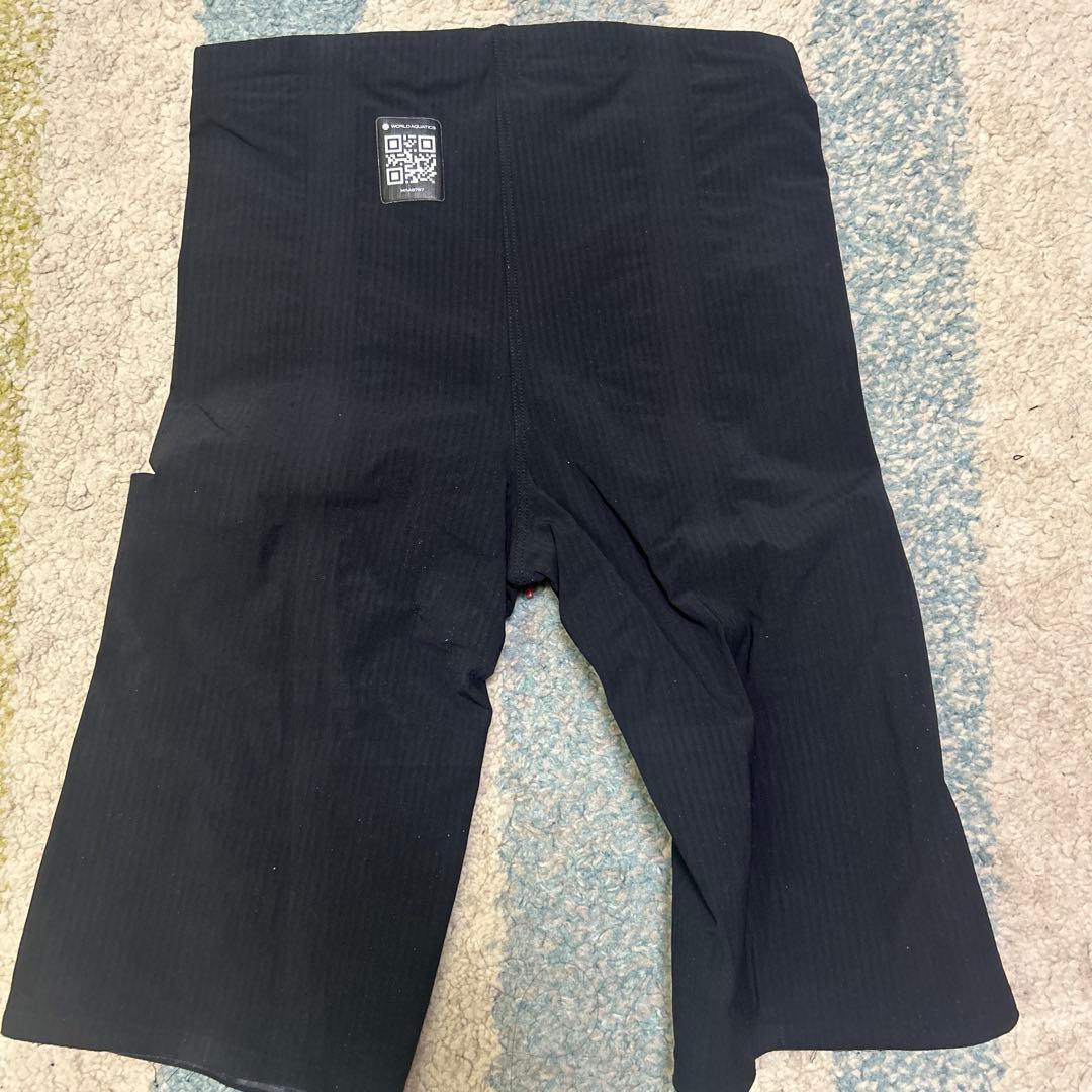 美品⭐︎Mizuno ブラック競泳水着 ストライプ　Ｍサイズ