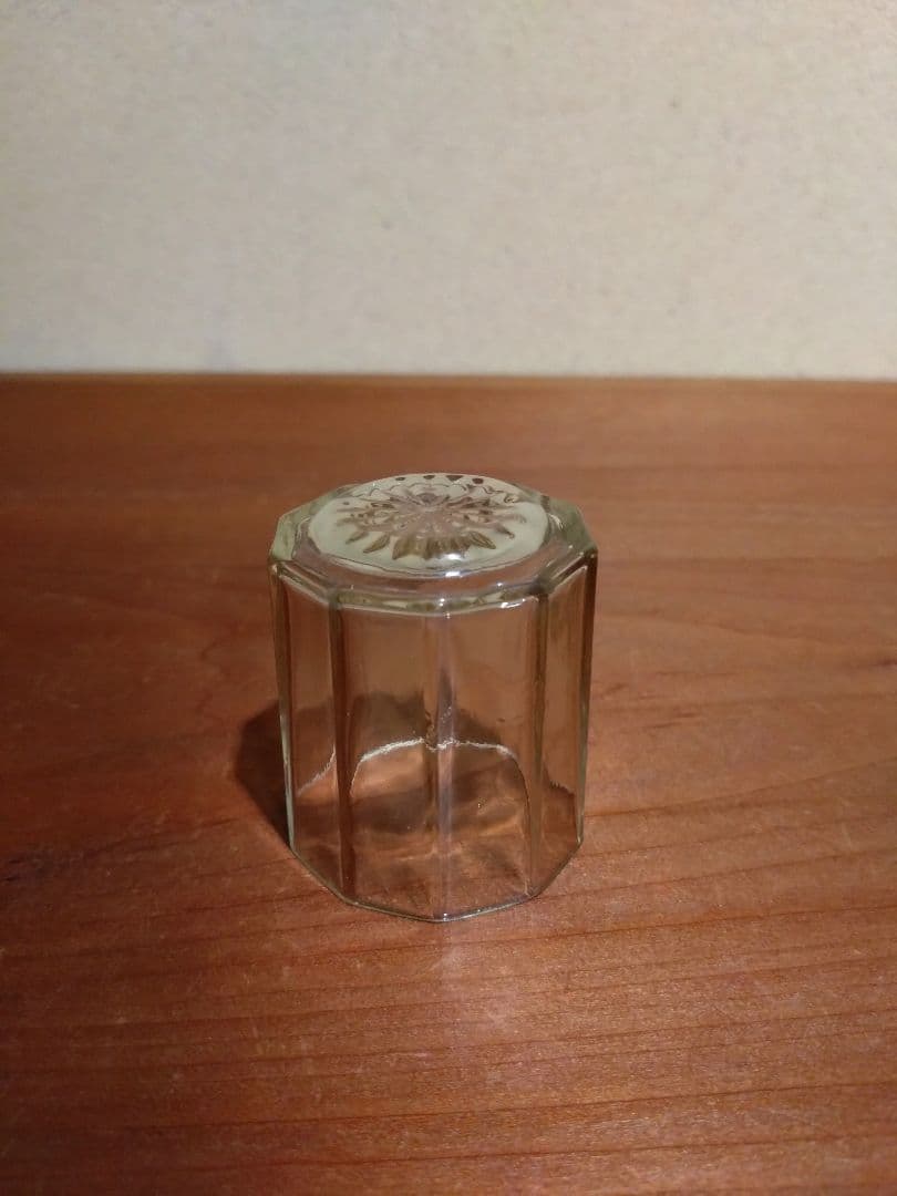 明治ガラス 型吹 10角 猪口