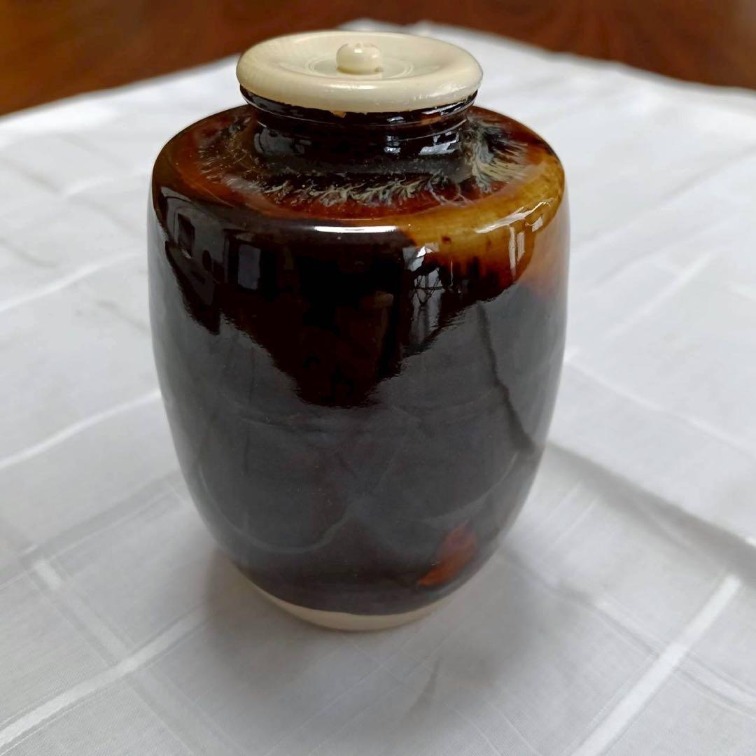 肩衝茶入　桶谷定一(作) 共箱