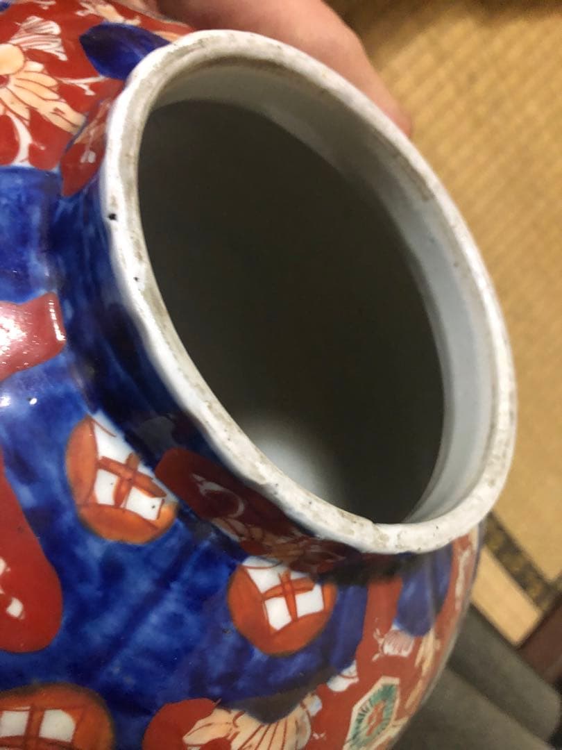 どっしり迫力ある花籠色絵の伊万里大壺 検古伊万里骨董古道具花活