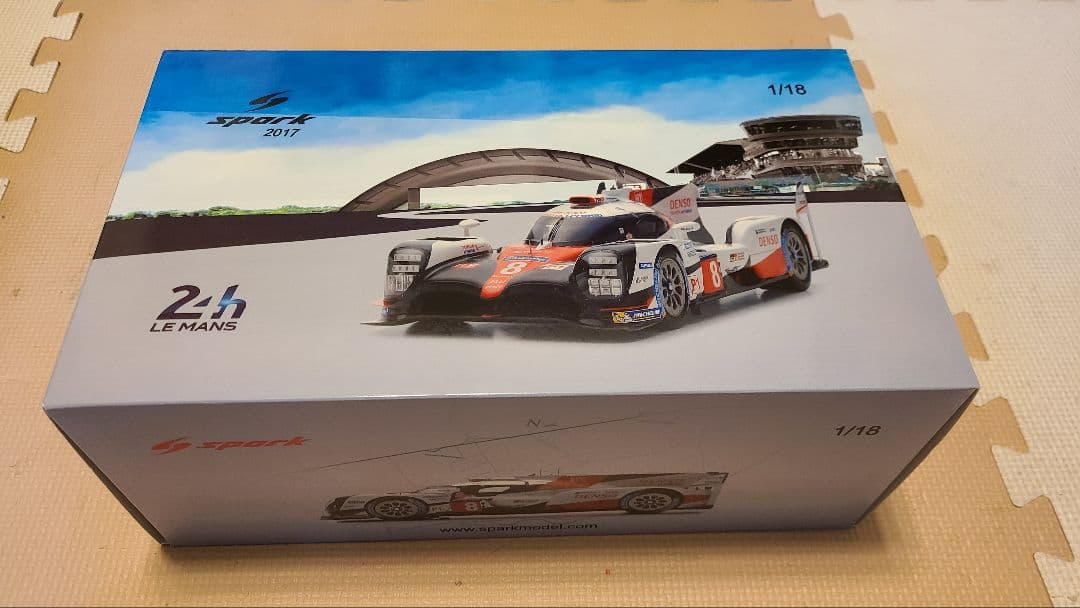トヨタ TS050 HYBRID 1/18 DENSO　SPARK　スパーク