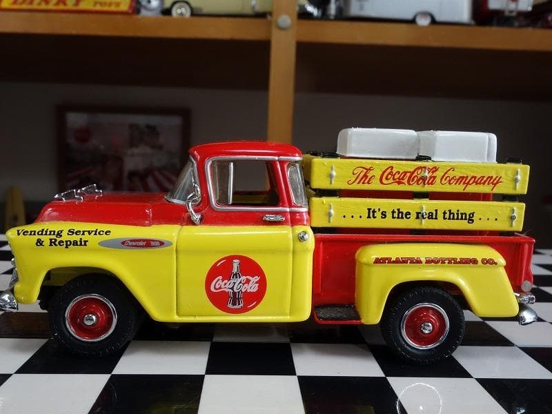 コカコーラ 自販機デリバリートラック 1957 シボレー ピックアップトラック