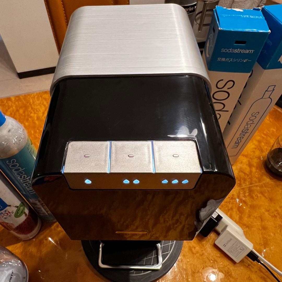 年末年始セール　ソーダストリーム パワー ガスシリンダー2本　1Lボトル1本付