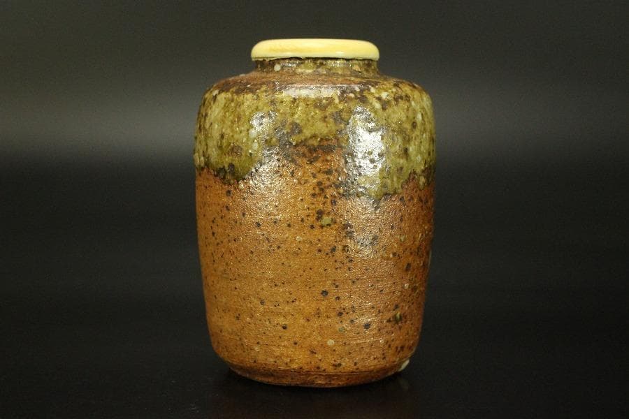 茶道具 古信楽 茶入 大津ふくさ 付 時代箱(RC937)