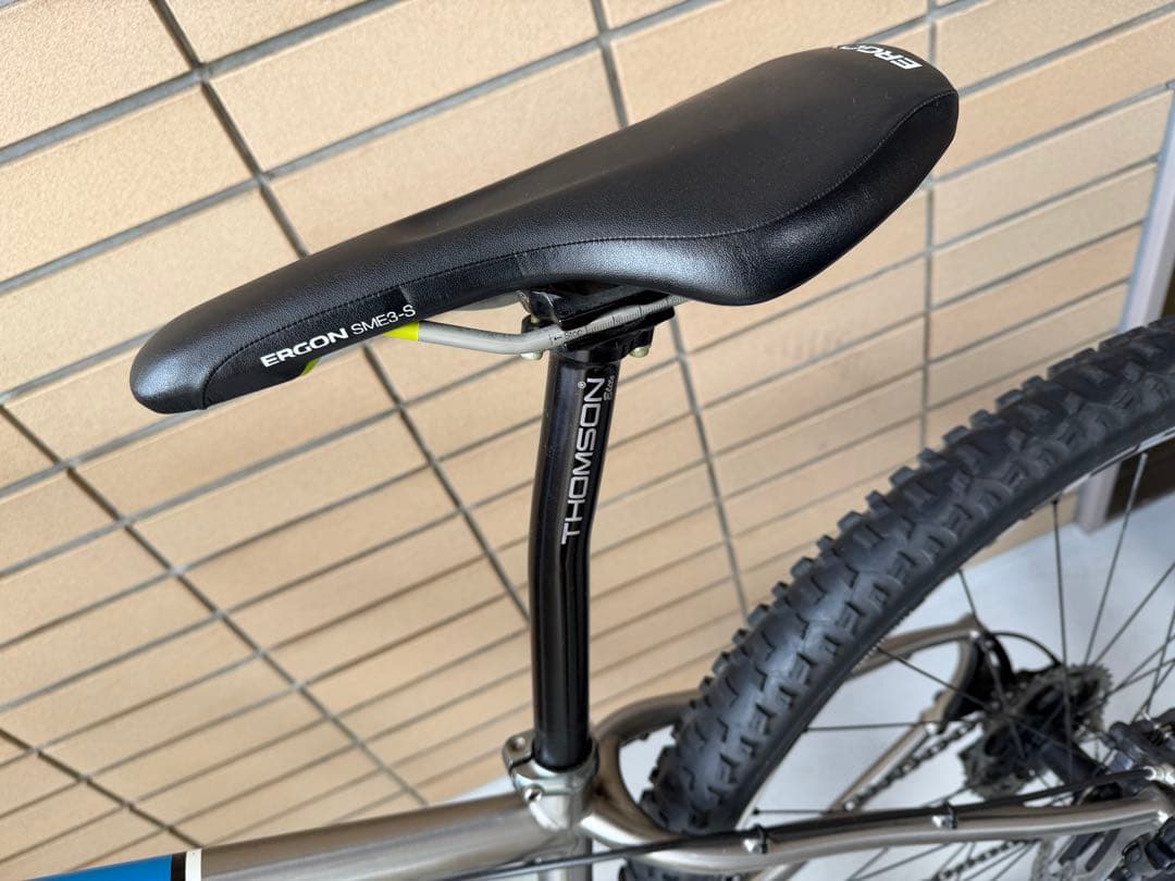 サルサ（Salsa）の El Mariachi Ti（チタン） マウンテンバイク