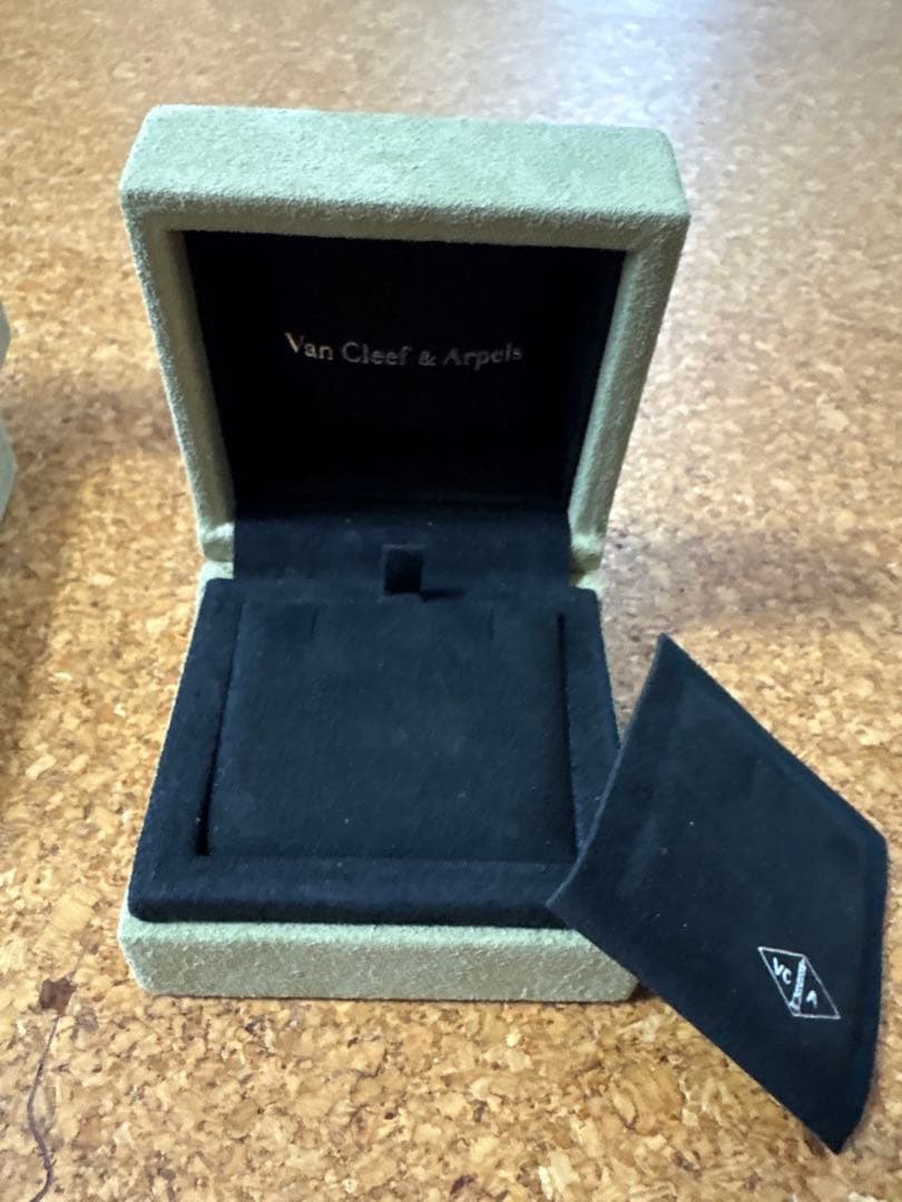 Van Cleef & Arpels ジュエリーボックス 3個セット　空箱