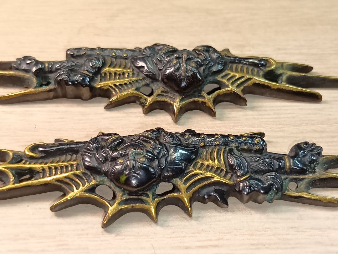 煙草入れ前金具／大目貫／蜘蛛仙人