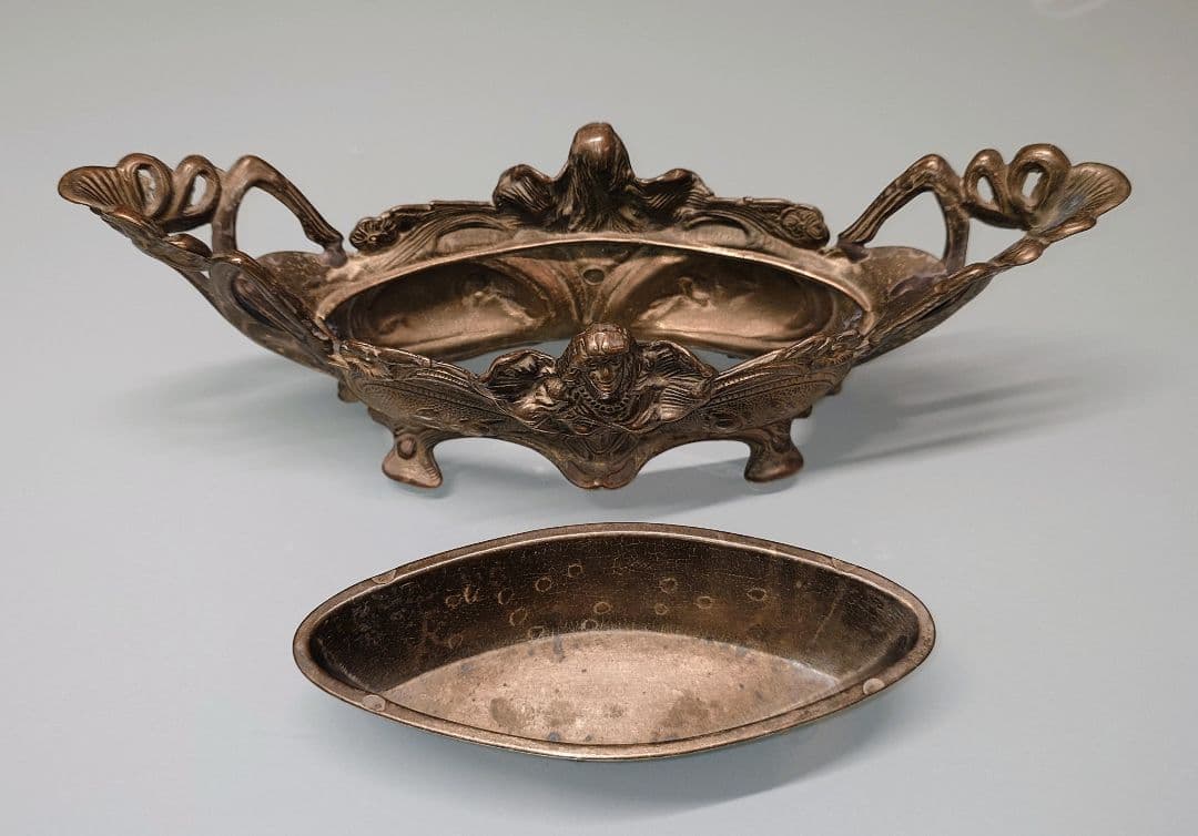 真鍮製アンティークジャルディニエール　アールヌーボーデザイン