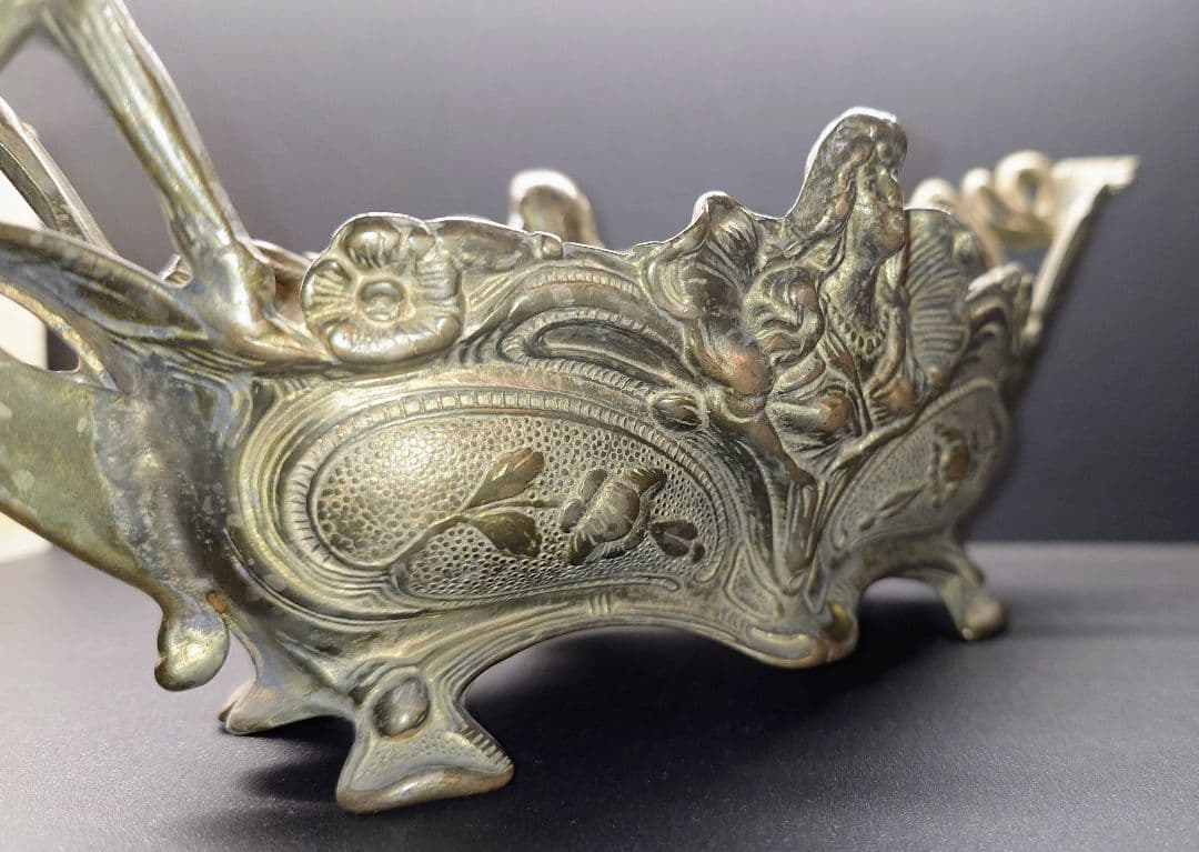 真鍮製アンティークジャルディニエール　アールヌーボーデザイン