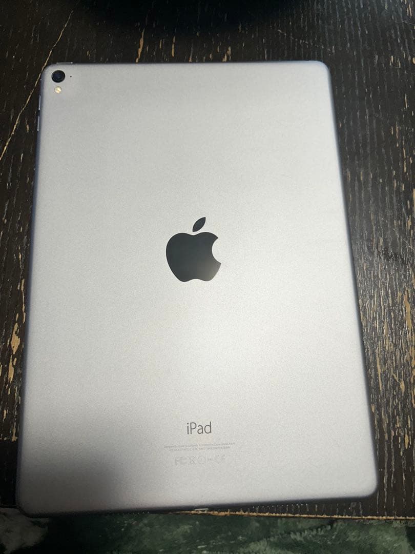 【25日まで】iPad Pro 9.7 スペースグレイ 32GB Wi-Fi