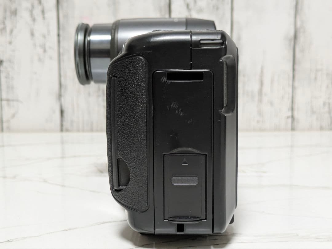 SHARP　VL-HL100　Hi8　8mm対応