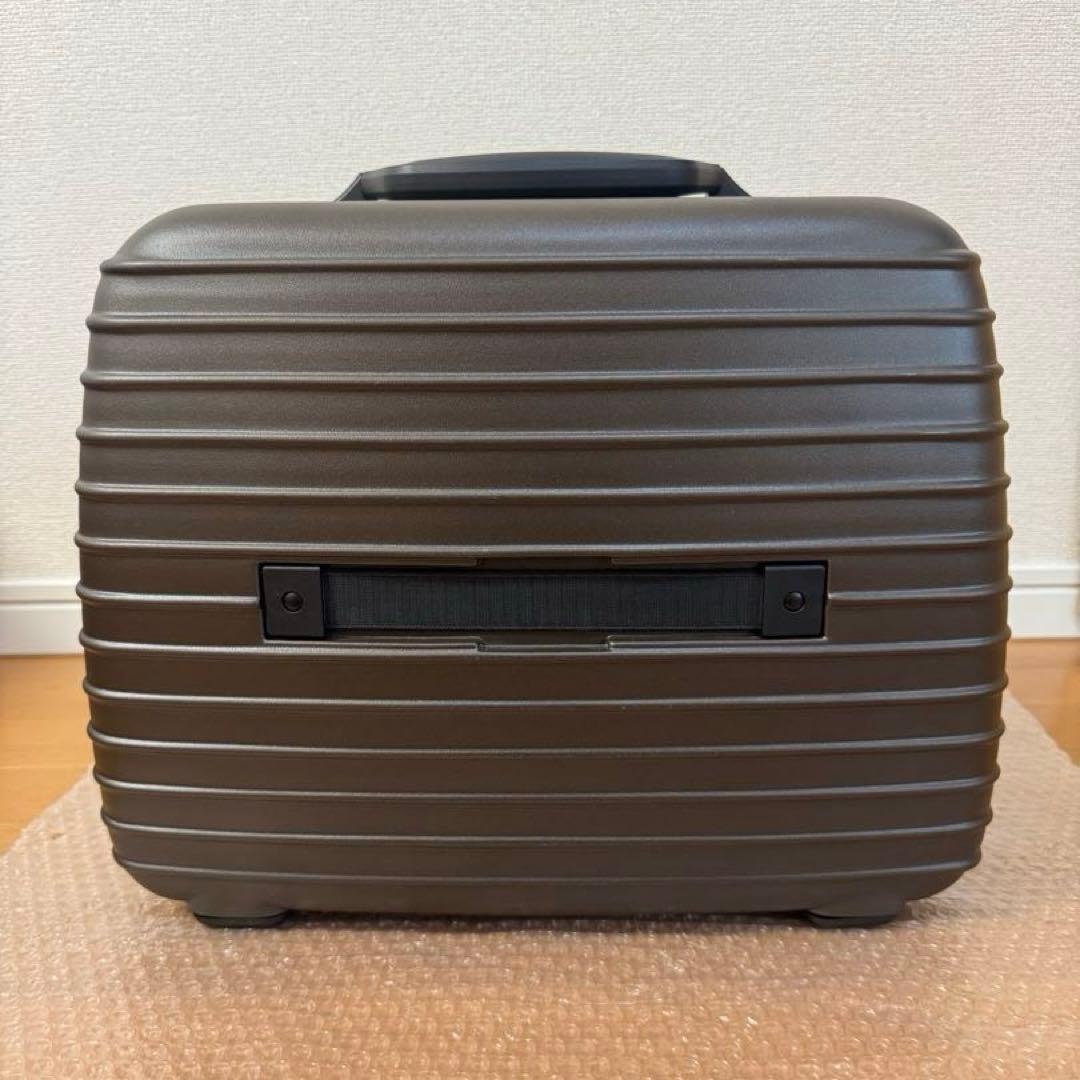 [リモワ] キャリーバッグ Salsa 23L 1-2日 ブラウン