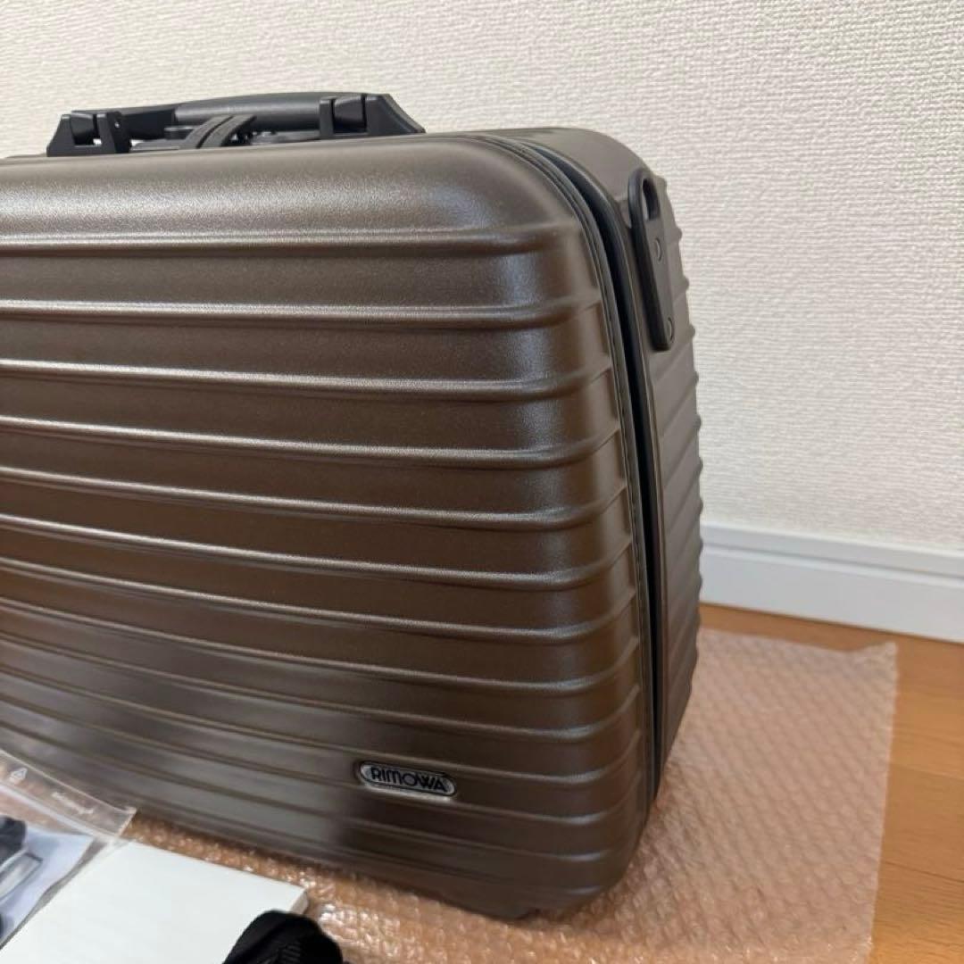 [リモワ] キャリーバッグ Salsa 23L 1-2日 ブラウン