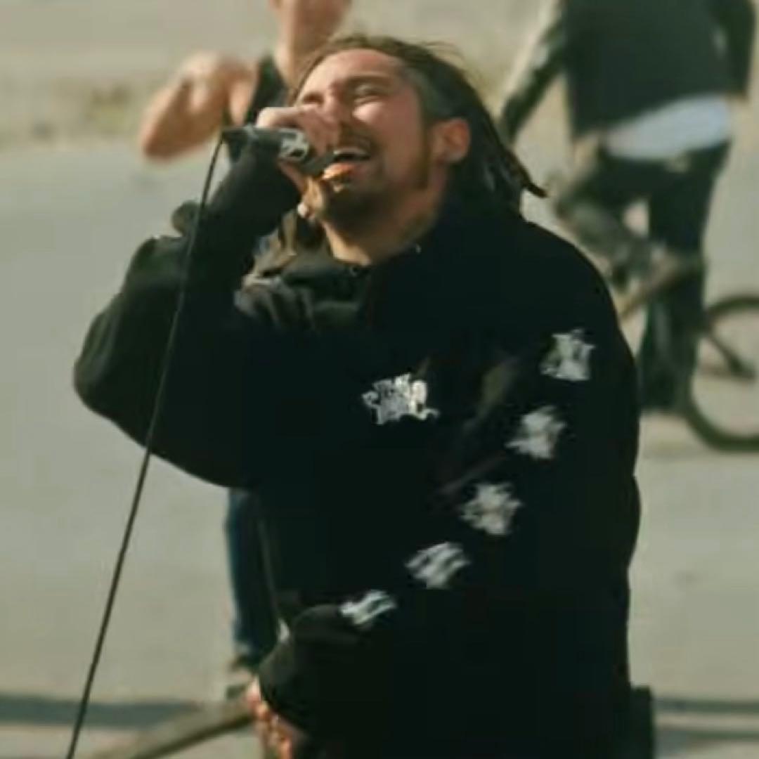 The Bonez黒 フード付きパーカー Mサイズ