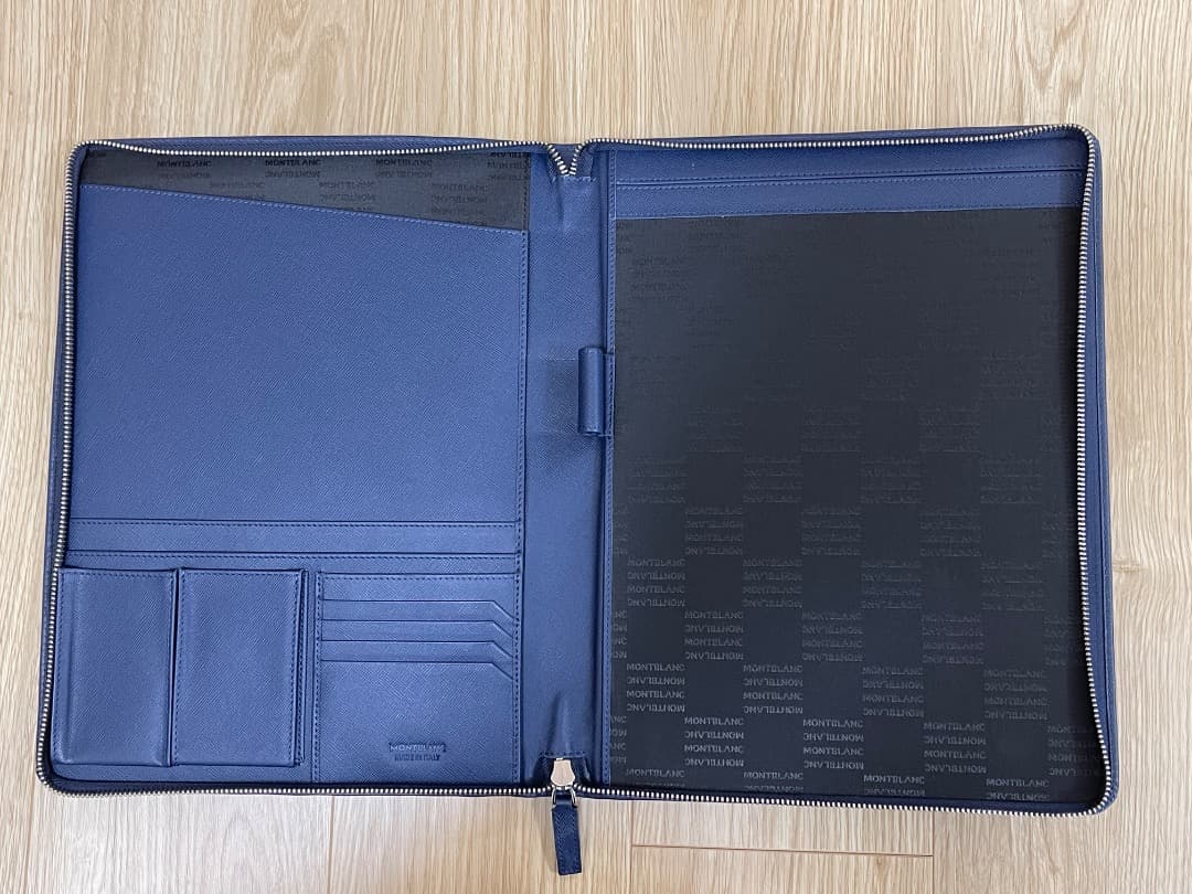 Montblanc（モンブラン） レザー ジップアラウンド オーガナイザー