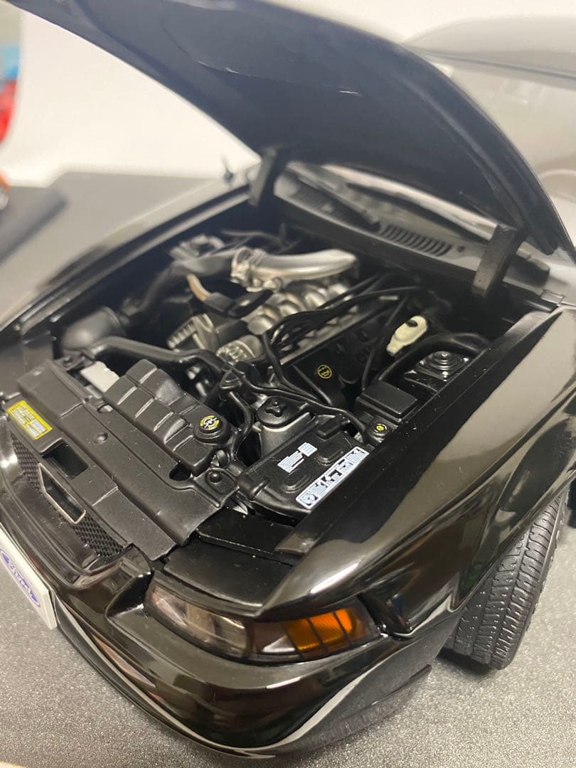 【希少】【BULLITT】オートアート フォード マスタング 1/18 黒