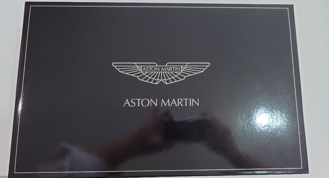 Aston Martin Vanquish V12 1/12【京商】