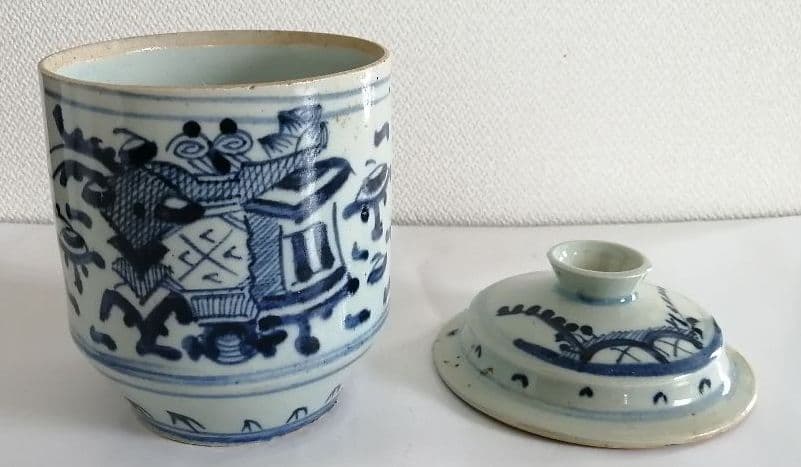 中国(福建•広東)　蓋付壺