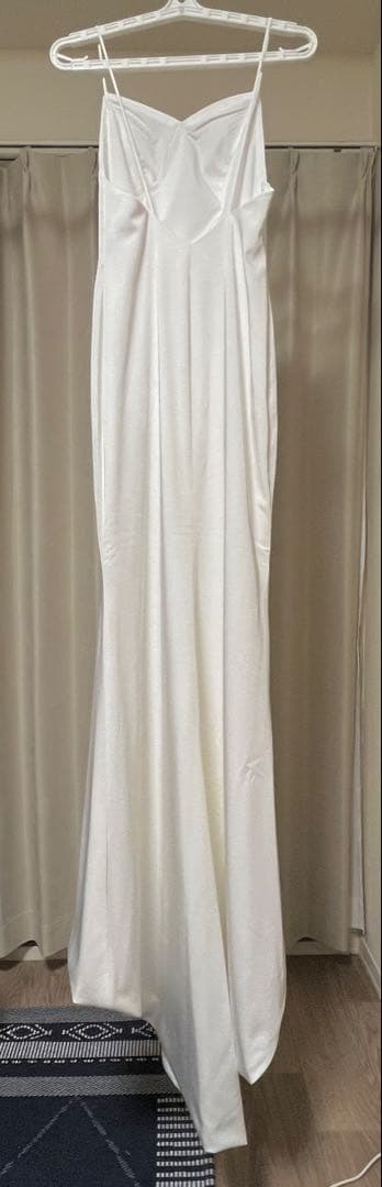 【ドレスプロダクション】ウエディングドレス