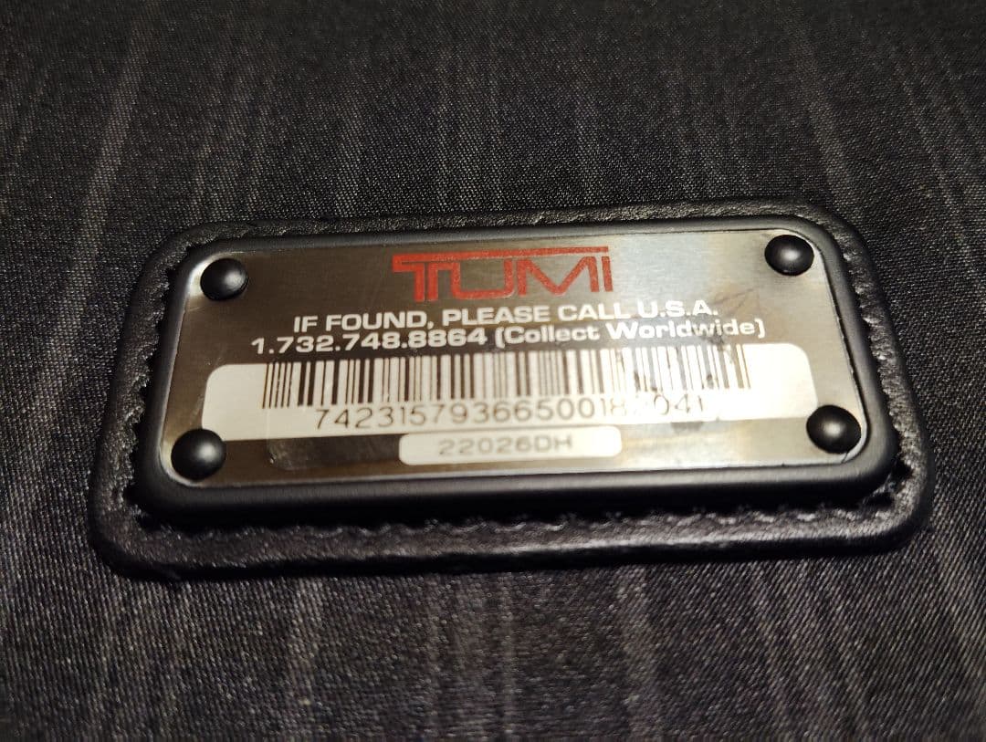 トゥミ キャリーバッグ　スーツケース　ビジネス　出張　22026 81L 大容量